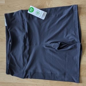 GAIAM OM-Fit Hi-Rise Mesh Pocket Short - Size L